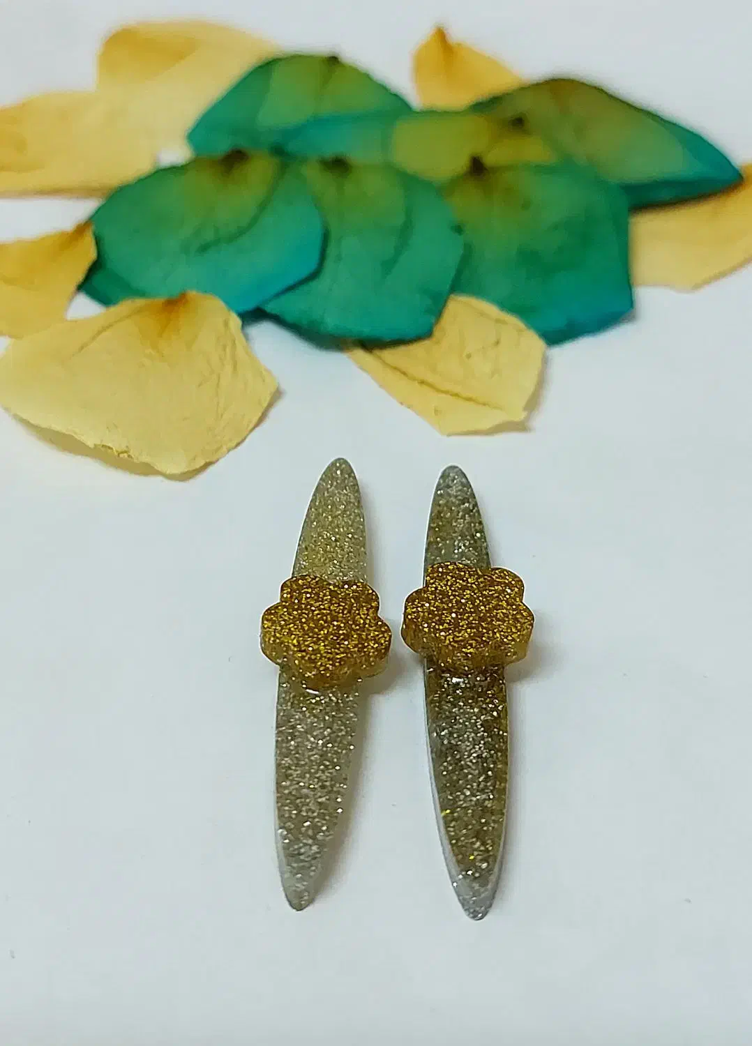 جاکلیدی و گل سر رزین|زیورآلات و اکسسوری|قم, باسکول|دیوار