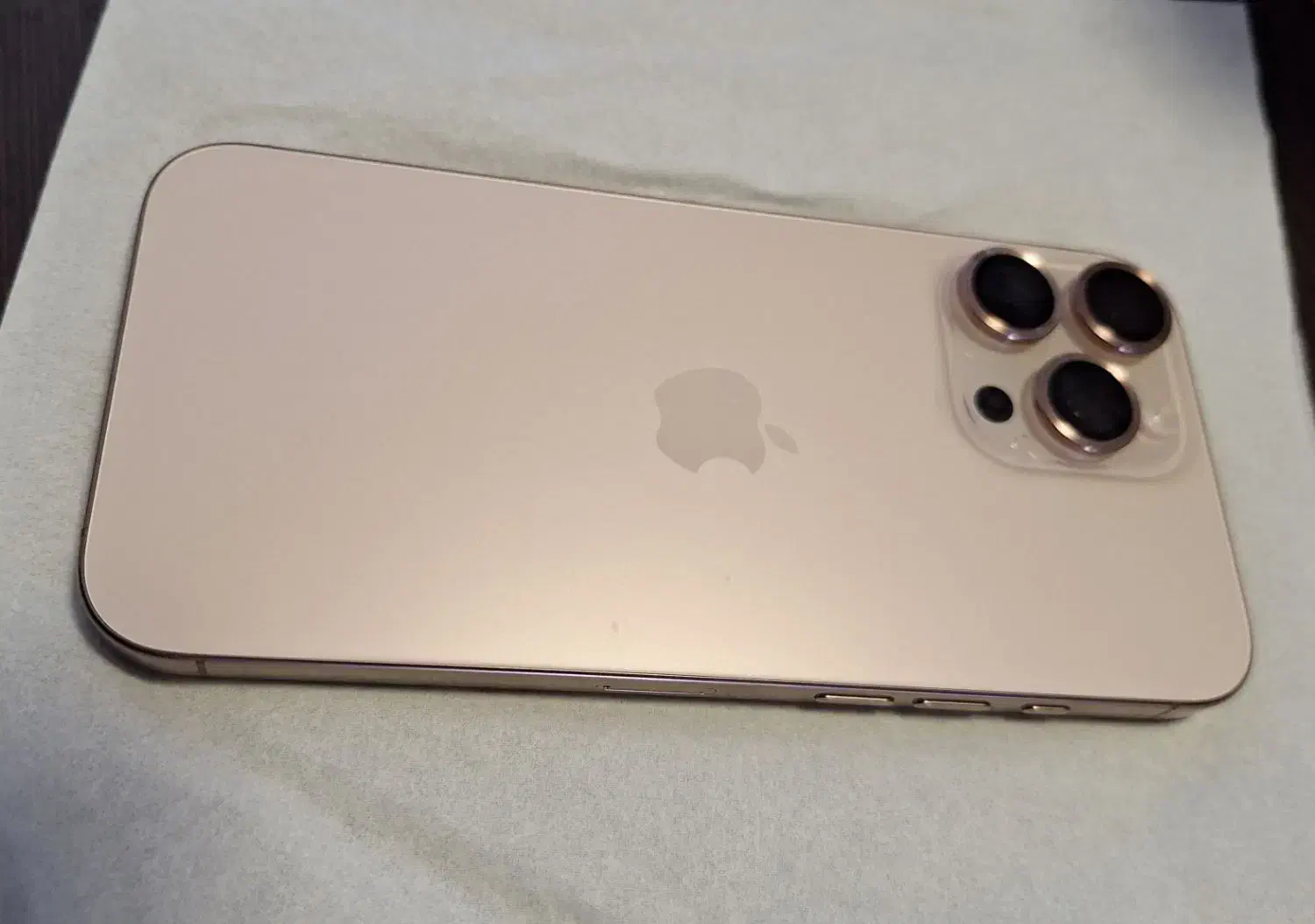 گوشی iPhone 16 pro max 256g|موبایل|رشت, دیلمان|دیوار