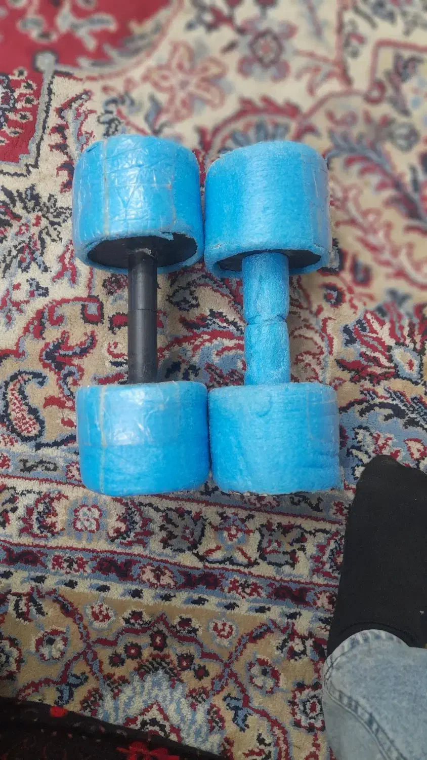 یه جفت دمبل ۳ کیلویی|تجهیزات ورزشی|مشهد, انقلاب|دیوار