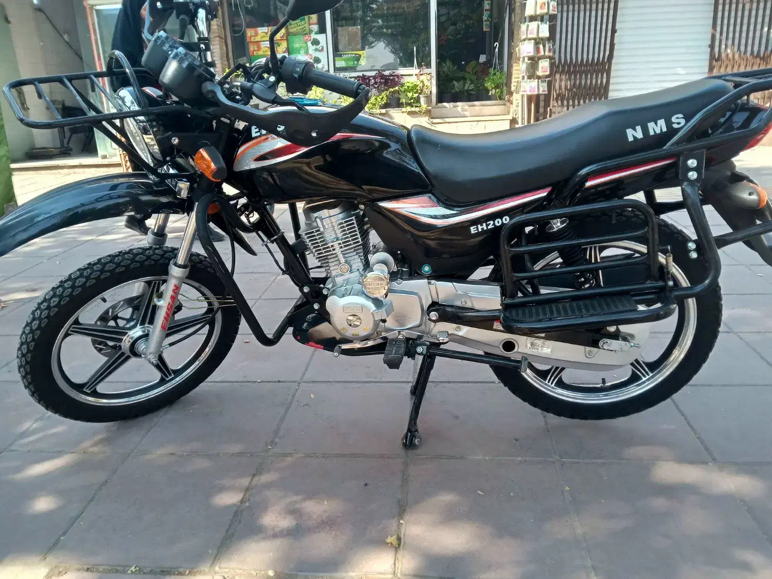 احسان  ۲۰۰|موتورسیکلت|کرج, چمران|دیوار