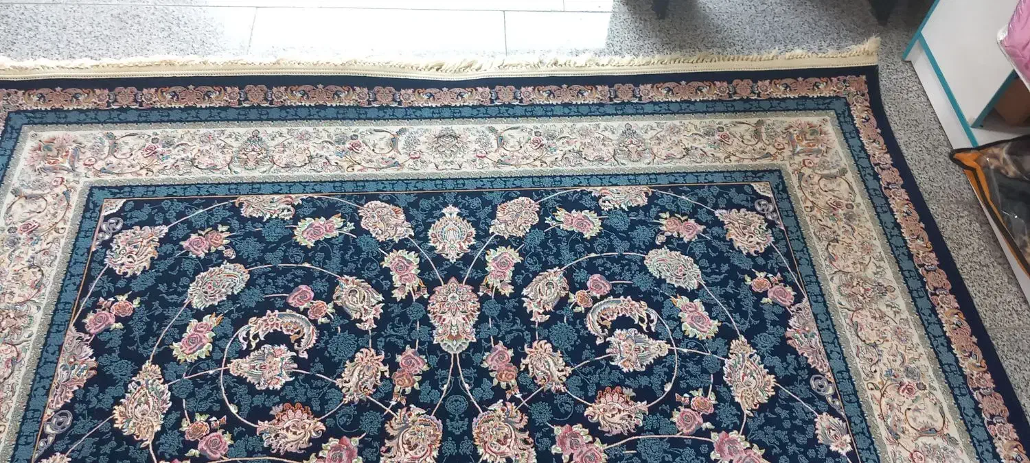 فرش 6متری نگین مشهد 1200شانه نو قیمت 10تومن|فرش|سنگر, |دیوار