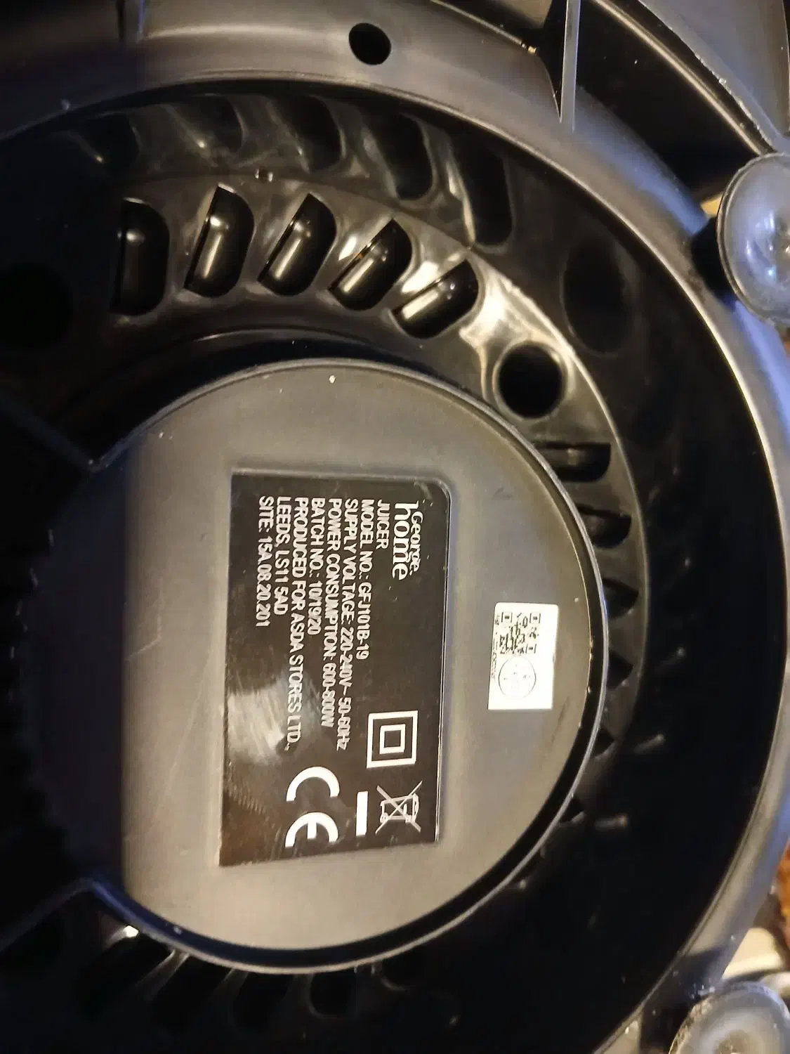 آبمیوه گیری اروپایی فوق العاده سالم تمیز|آبمیوه‌گیر و آب‌مرکبات‌گیر|فردیس, شهرک هفده شهریور|دیوار