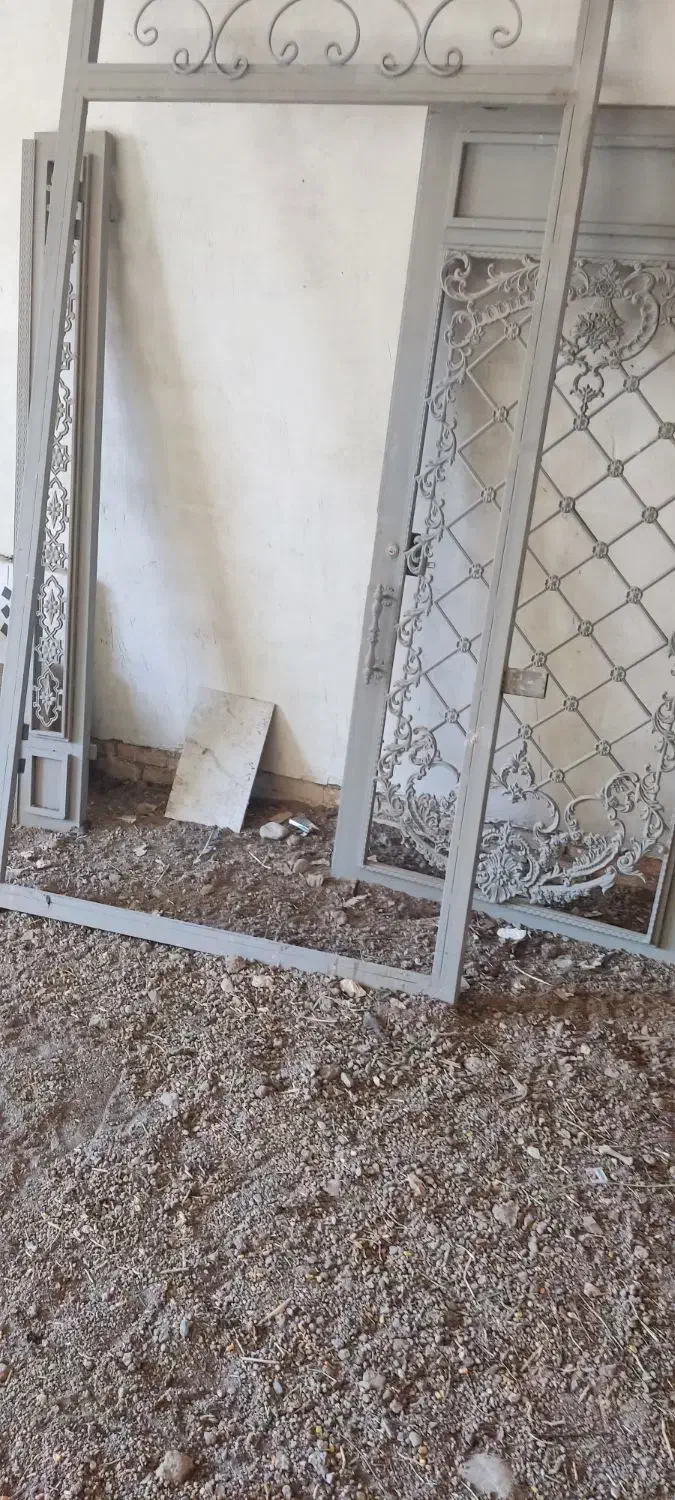 درب آهنی نو استفاده نشده|مصالح و تجهیزات ساختمان|سراب, |دیوار