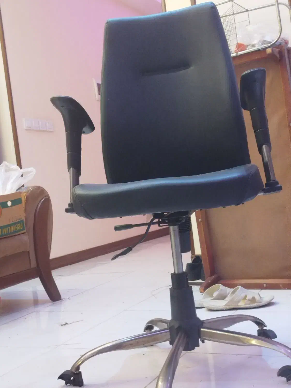 صندلی جک داروچرخ داروگردون اداری|مبلمان اداری|کرج, شهرک امام رضا (ع)|دیوار