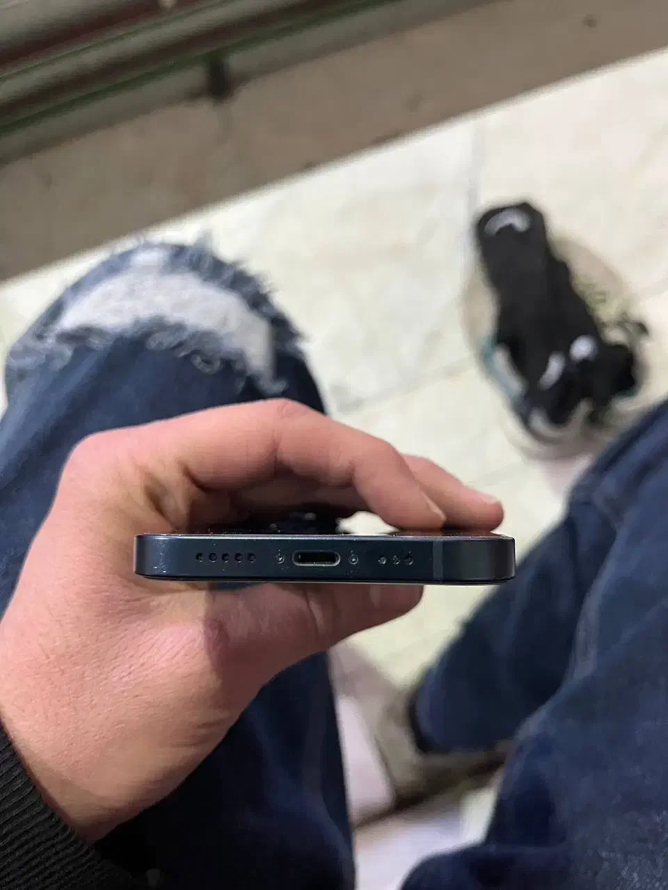 iPhone 13|موبایل|قم, چهل درخت|دیوار