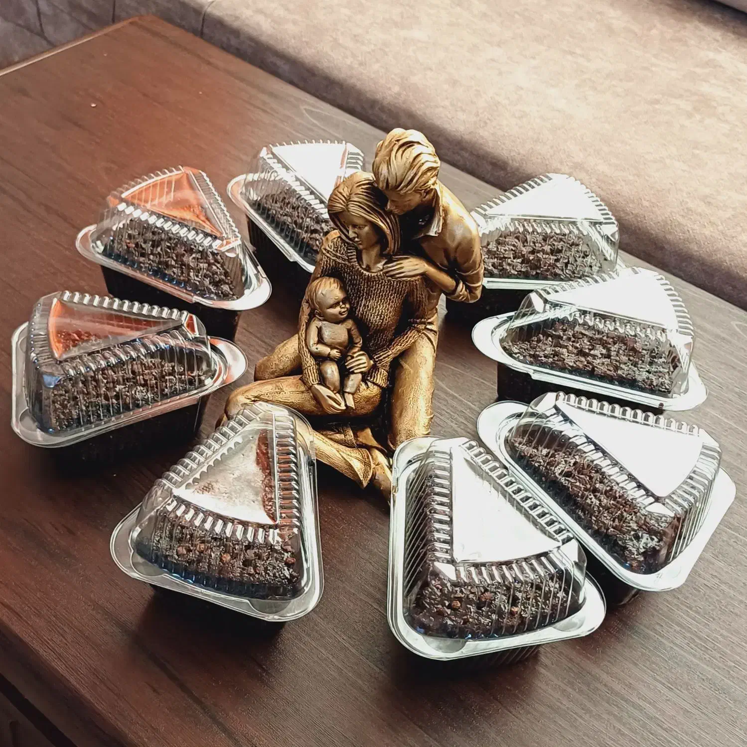 نعنا کیک تهیه انواع کیک های خانگی و کافی شاپی|خدمات پذیرایی، مراسم|ساوه, |دیوار