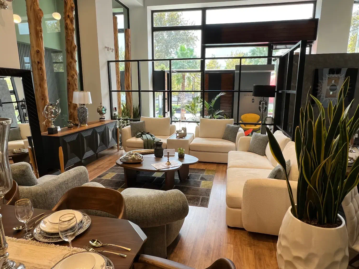 استخدام پرسنل فروش  در گالری مبل دیپلمات|استخدام بازاریابی و فروش|چالوس, |دیوار