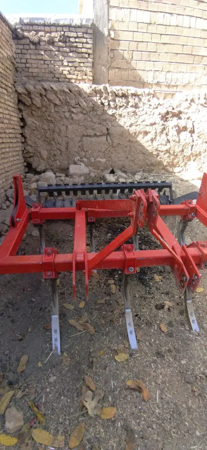 فروش تراکتور۸۰۰ جفت مدل ۴۰۱ و ادوات نو|خودرو سنگین|خانمیرزا, |دیوار