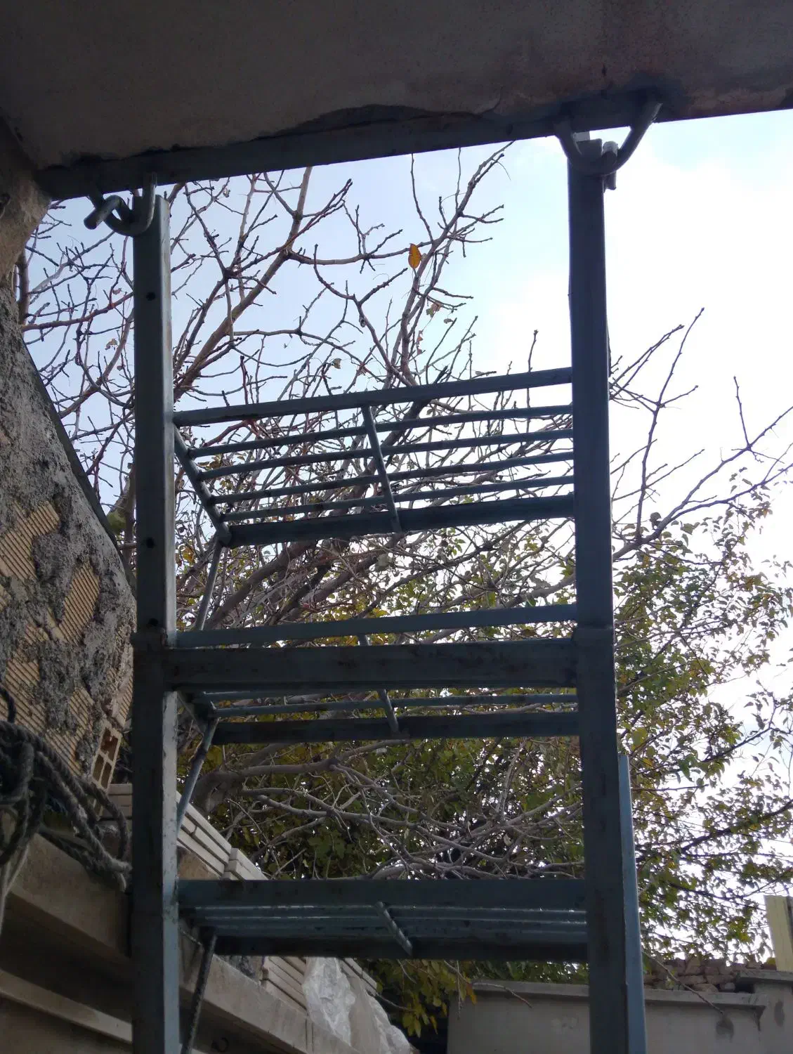 پله آهنی|مصالح و تجهیزات ساختمان|زاگرس, |دیوار