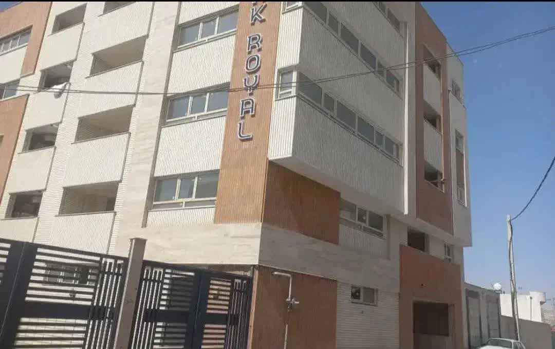 واحد آپارتمان کلید نخورده رویال پارک فرصت استثنایی|فروش آپارتمان|اصفهان, طاحونه|دیوار