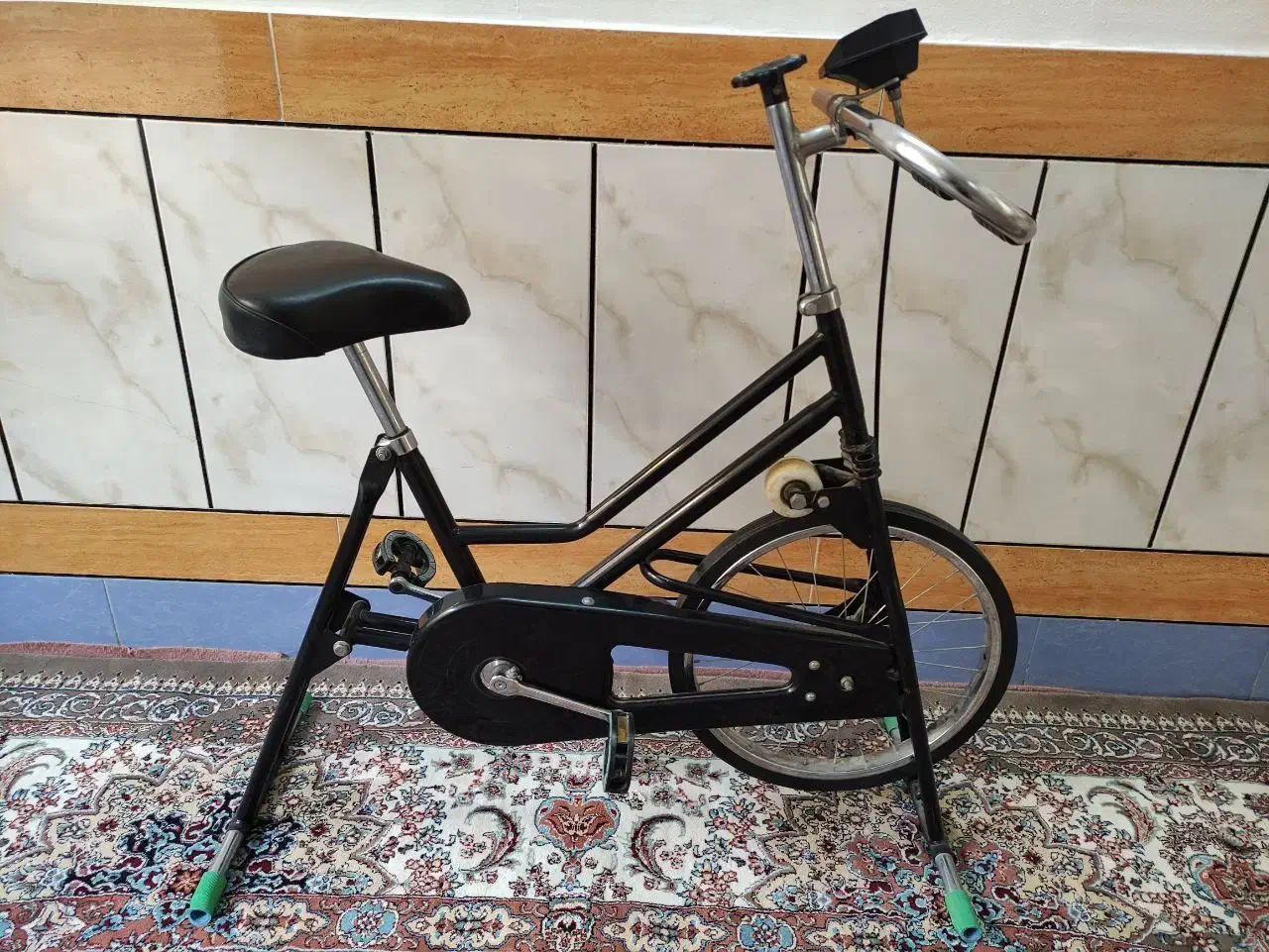 دوچرخه ثابت|تجهیزات ورزشی|خمینی‌شهر, |دیوار