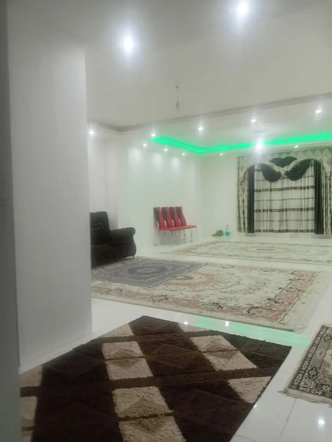 سوییت اپارتمان|اجارهٔ کوتاه‌مدت آپارتمان و سوئیت|بجنورد, |دیوار