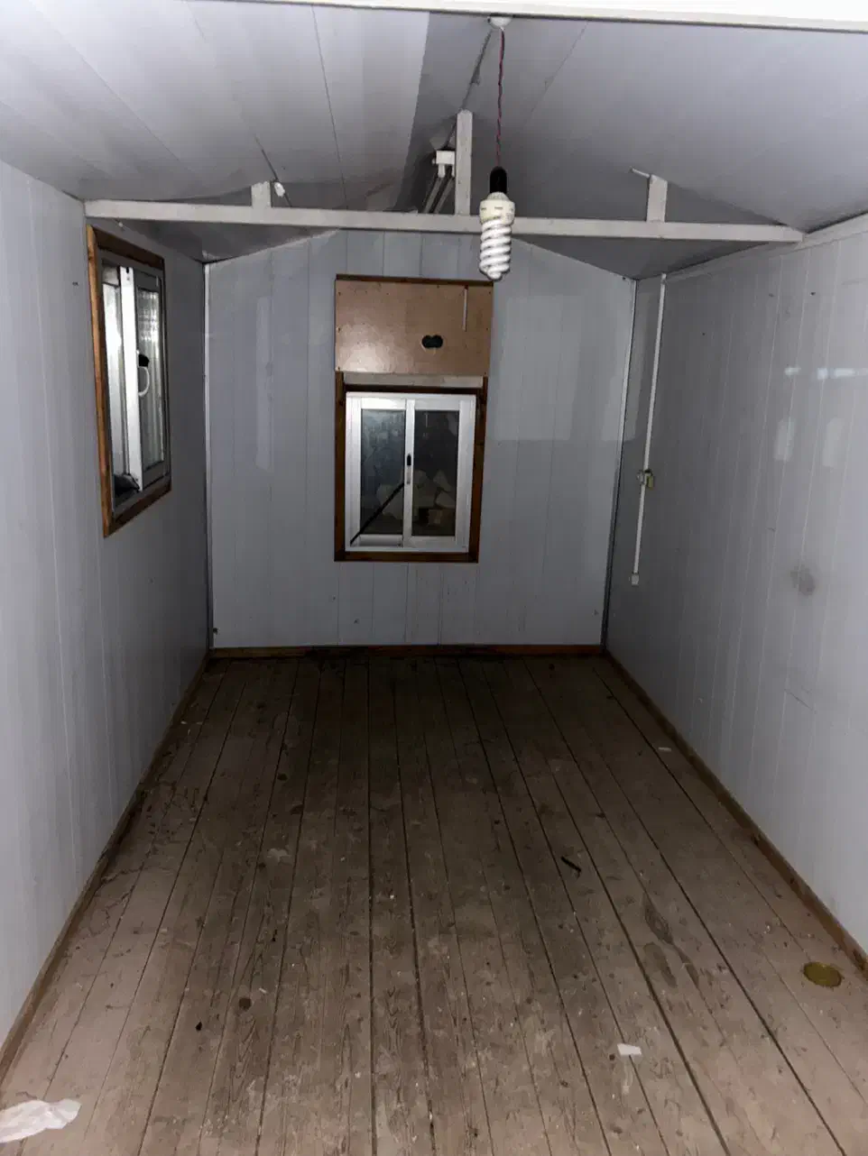 کانکس ۲/۵در ۶|مصالح و تجهیزات ساختمان|رشت, شهرک صبا|دیوار