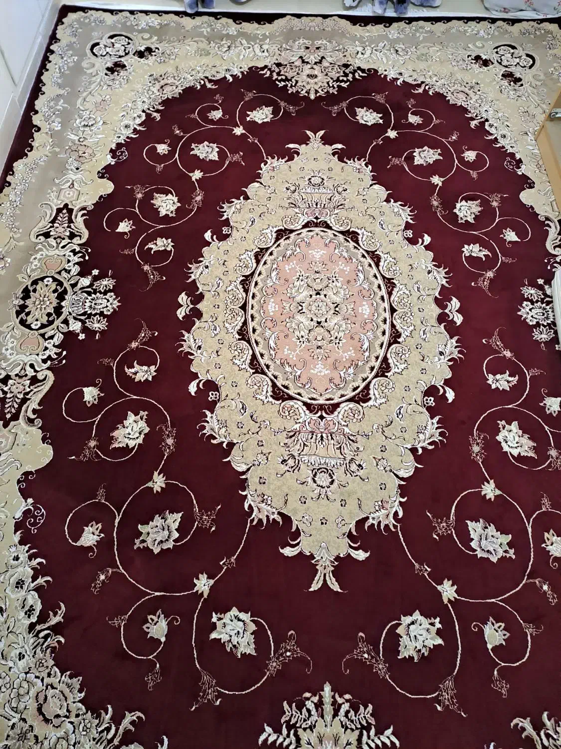 فرش ۹ متری|فرش|پرند, فاز ۳|دیوار