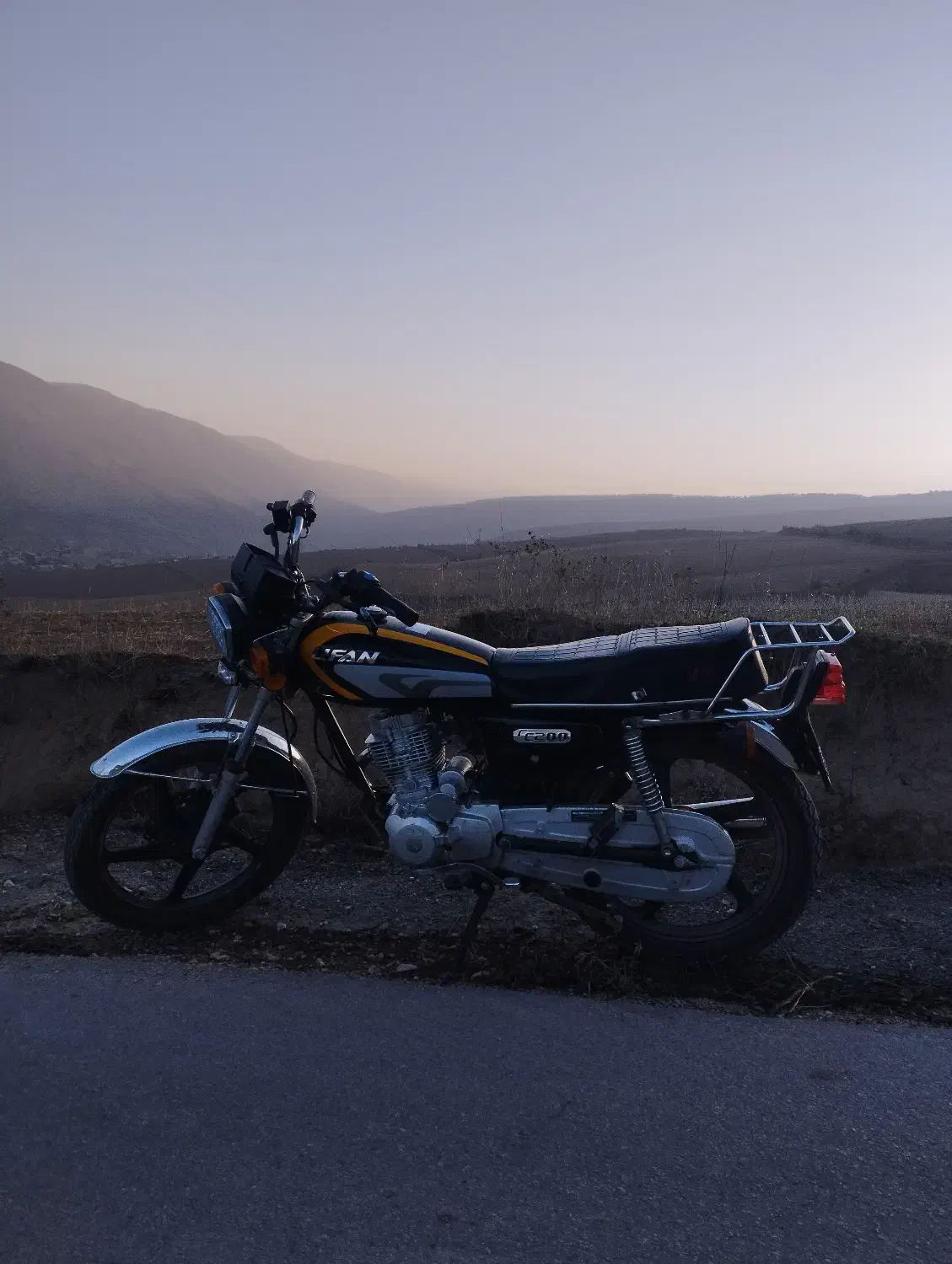 لیفان 200 مدل 1401|موتورسیکلت|کلاله, |دیوار