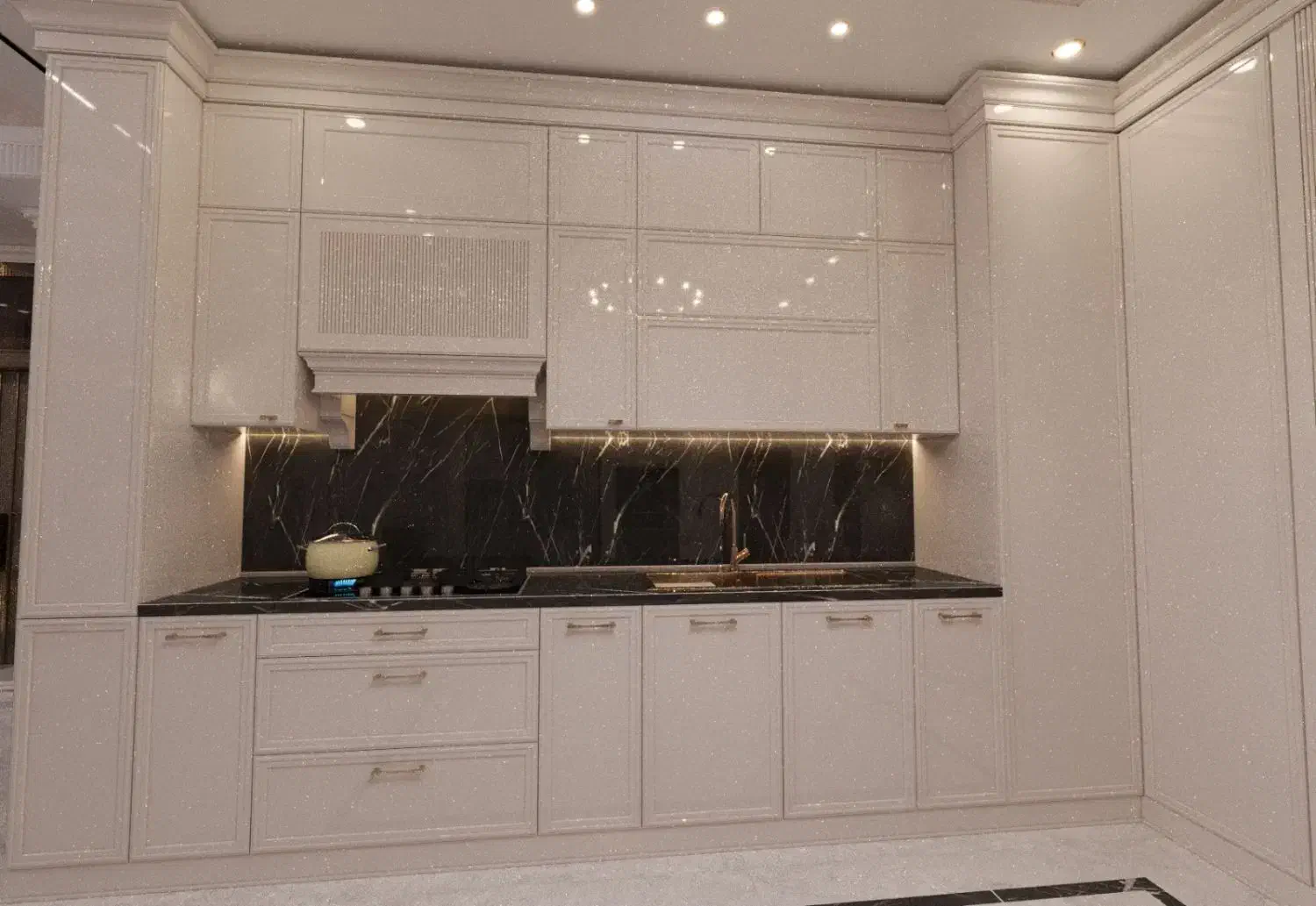 مونتاژ کار و برش کار|استخدام صنعتی، فنی، مهندسی|اهواز, ناحیه صنعتی کارون|دیوار