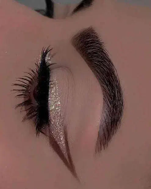 میکاپ ۲۵۰ سه نفر باشید ۱۵۰|خدمات آرایشگری و زیبایی|قم, چهار مردان|دیوار