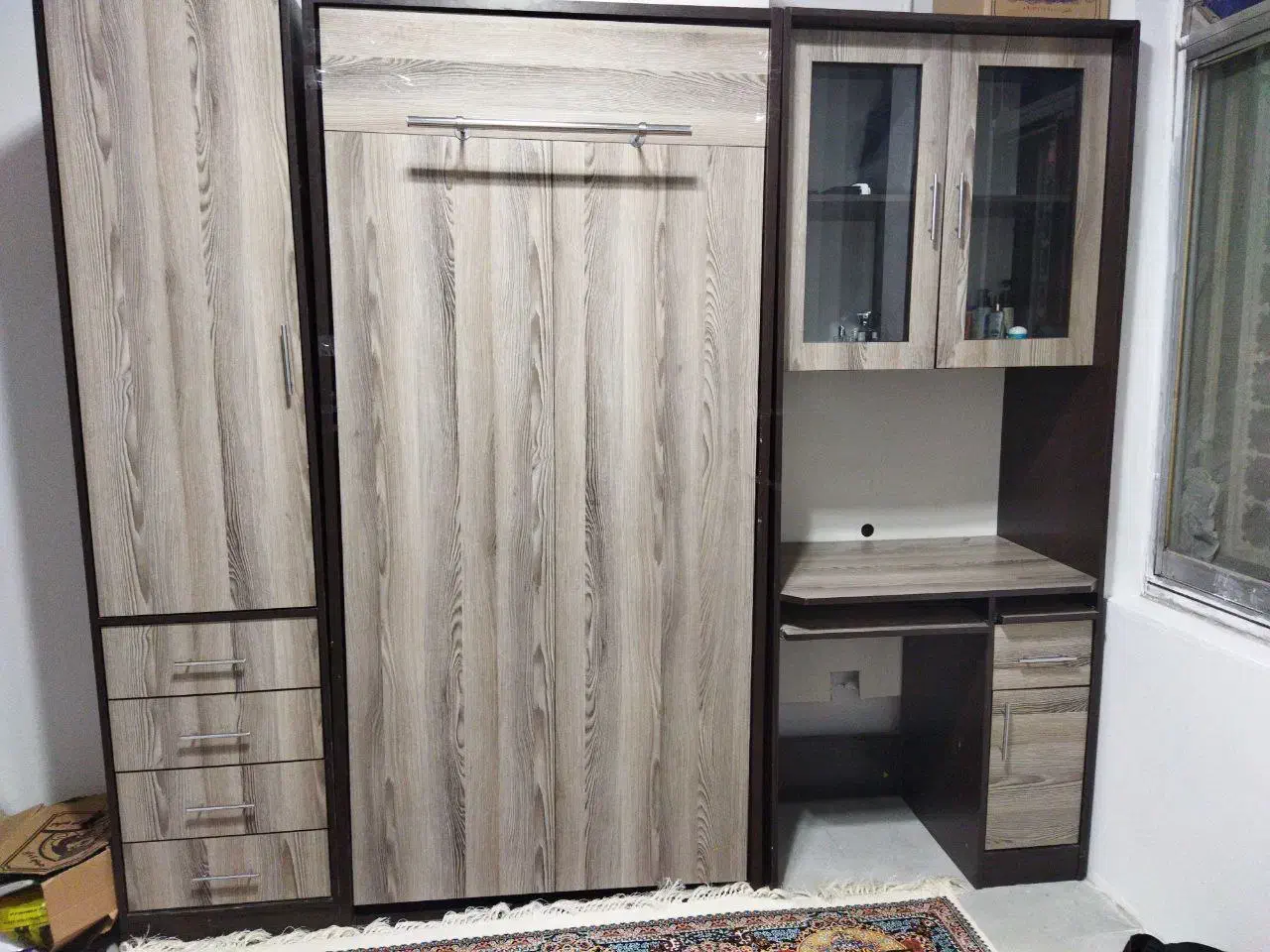 تخت تاشو به همراه میز تحریر و کمد لباس|تخت و سرویس خواب|دورود, |دیوار