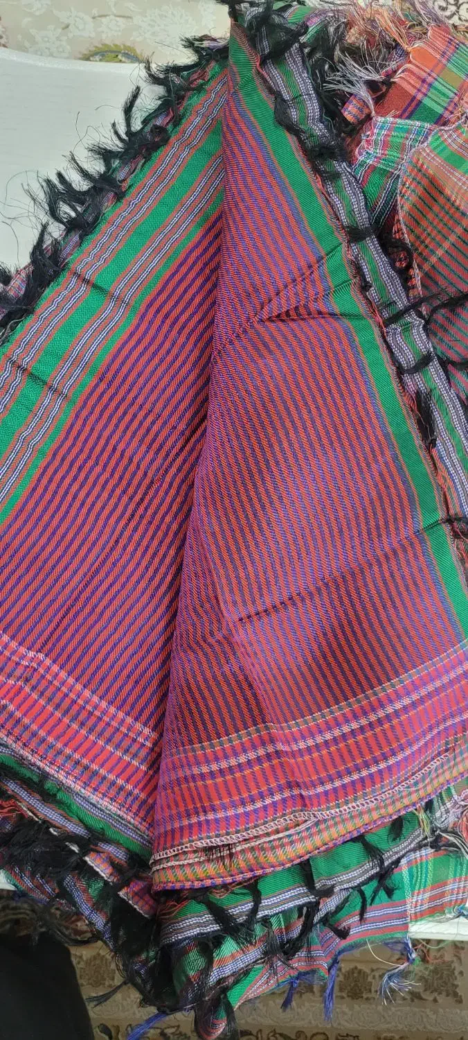 دستمال یزدی ابریشمی|سفره، حوله، دستمال آشپزخانه|سبزوار, فقیه سبزواری|دیوار