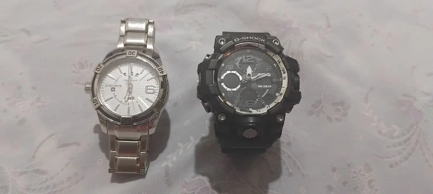 فروش دو عدد ساعت مارک|ساعت|شیراز, کوشک میدان|دیوار