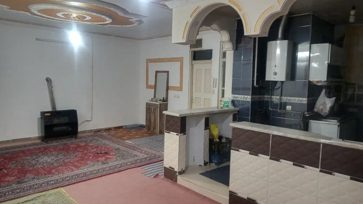 اجاره خانه طبقه دوم، آراسته یک|اجارهٔ خانه و ویلا|خرم‌آباد, |دیوار