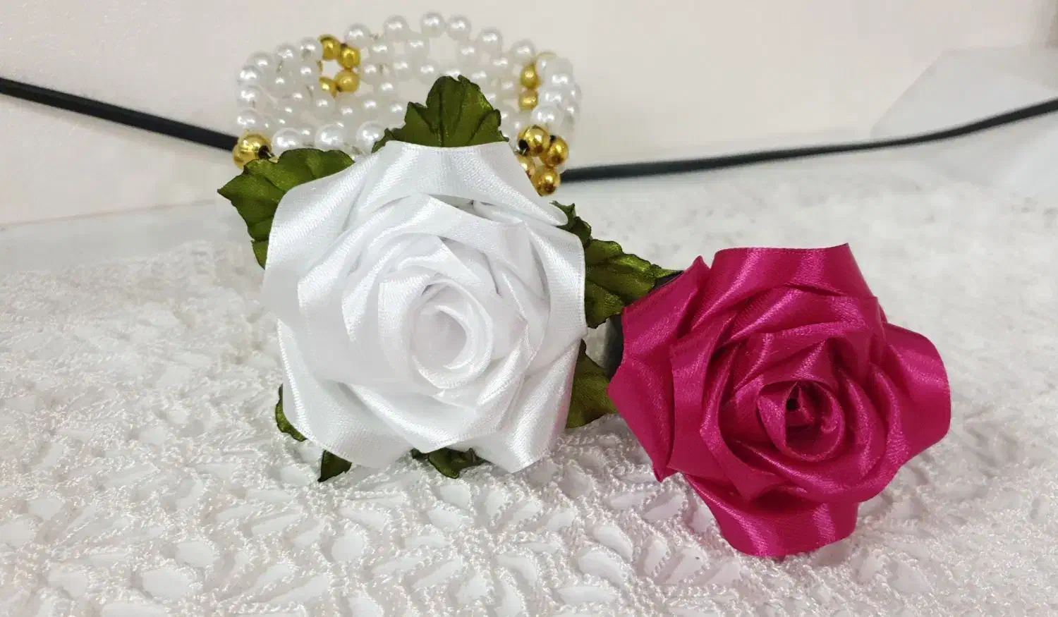 گل روبانی و گلسر|زیورآلات و اکسسوری|یزد, |دیوار