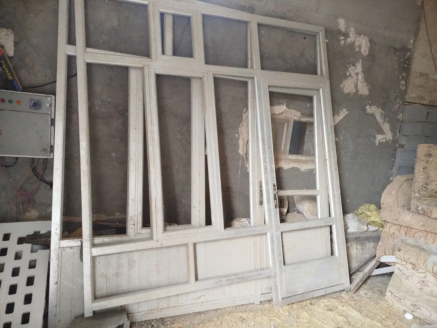 درب و پنجره آلمینیوم|مصالح و تجهیزات ساختمان|آذرشهر, |دیوار