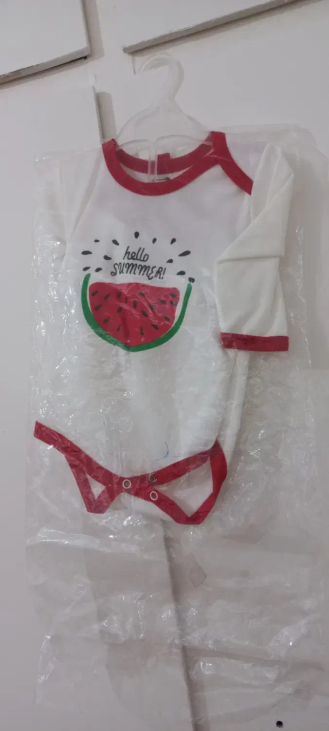 لباس سه تیکه یلدایی نو|کفش و لباس بچه|شاهین‌شهر, شهرک ردانی پور|دیوار