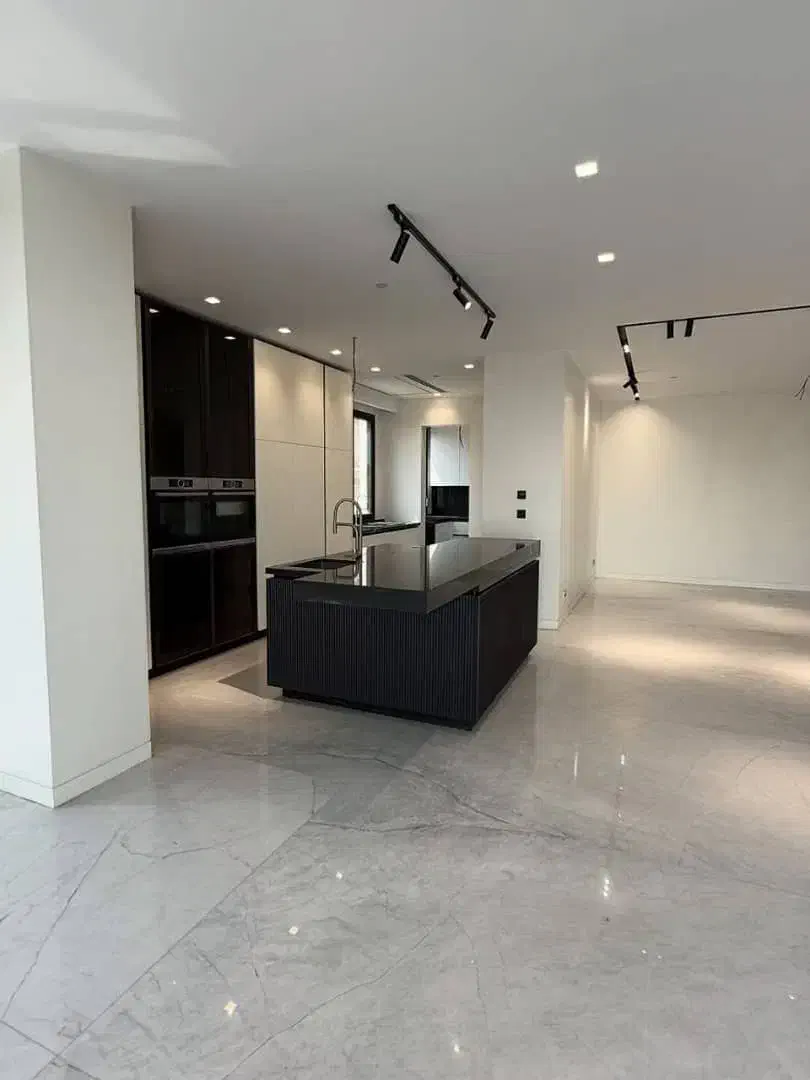 ۲۰۵متر آپارتمان/۳خوابه/طبقه دهم/یکساله/زعفرانیه|فروش آپارتمان|تهران, زعفرانیه|دیوار