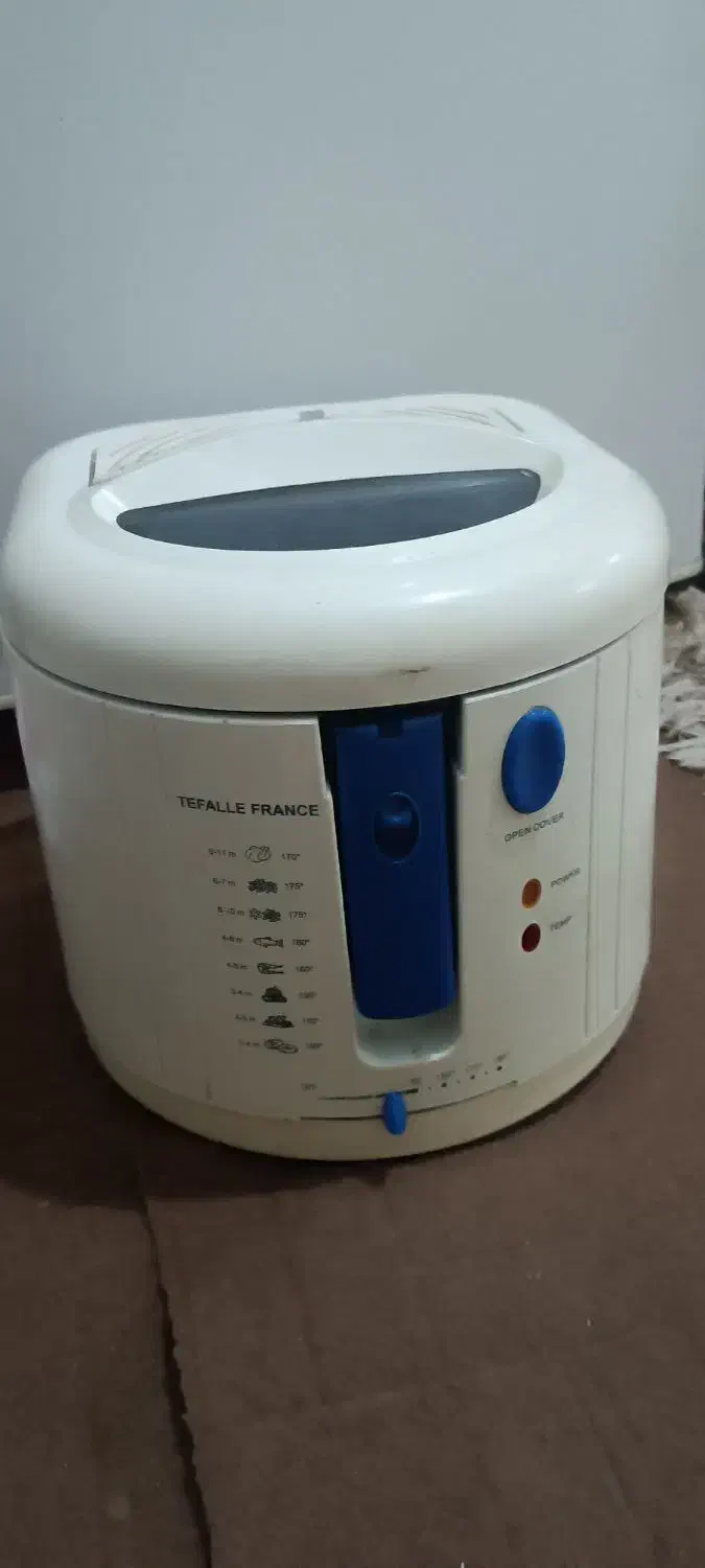 سرخ کن مارک تفال|اجاق گاز و لوازم برقی پخت‌وپز|قم, انصار‌الحسین|دیوار