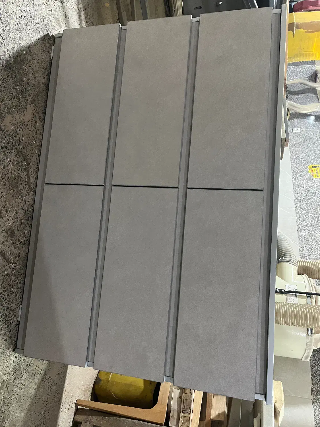 دراور ام دی اف|جاکفشی، کمد، دراور|بابل, |دیوار