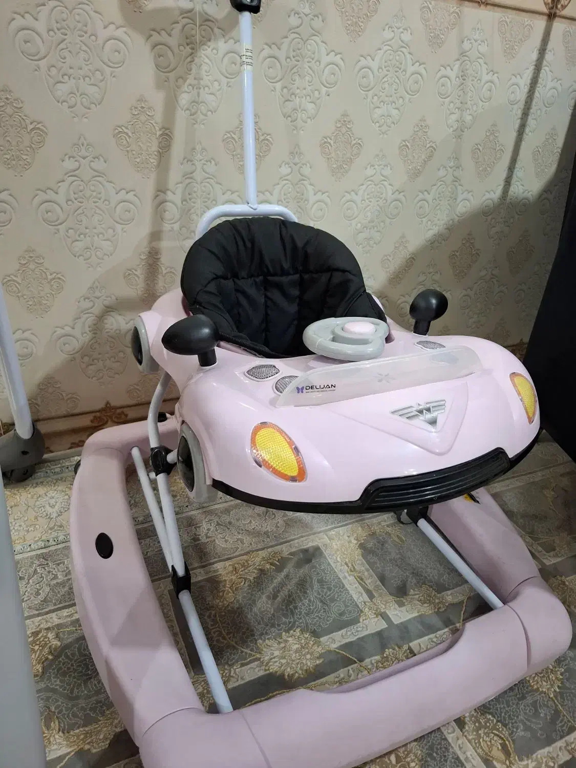 صندلی غذا و روروک|کالسکه و لوازم جانبی|ورامین, ورامین|دیوار