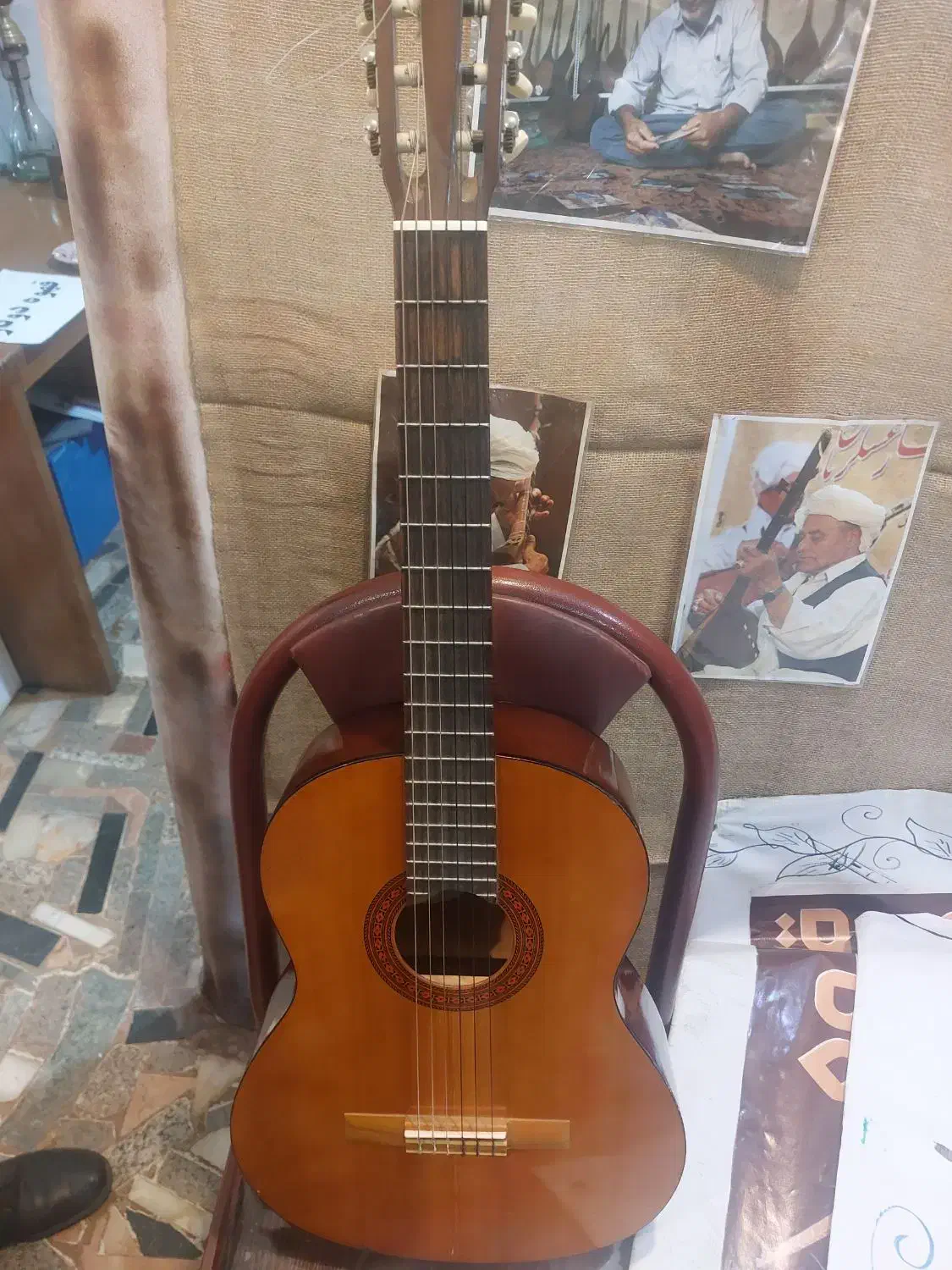 گیتار یاماها c40|گیتار، بیس، امپلیفایر|بومهن, |دیوار