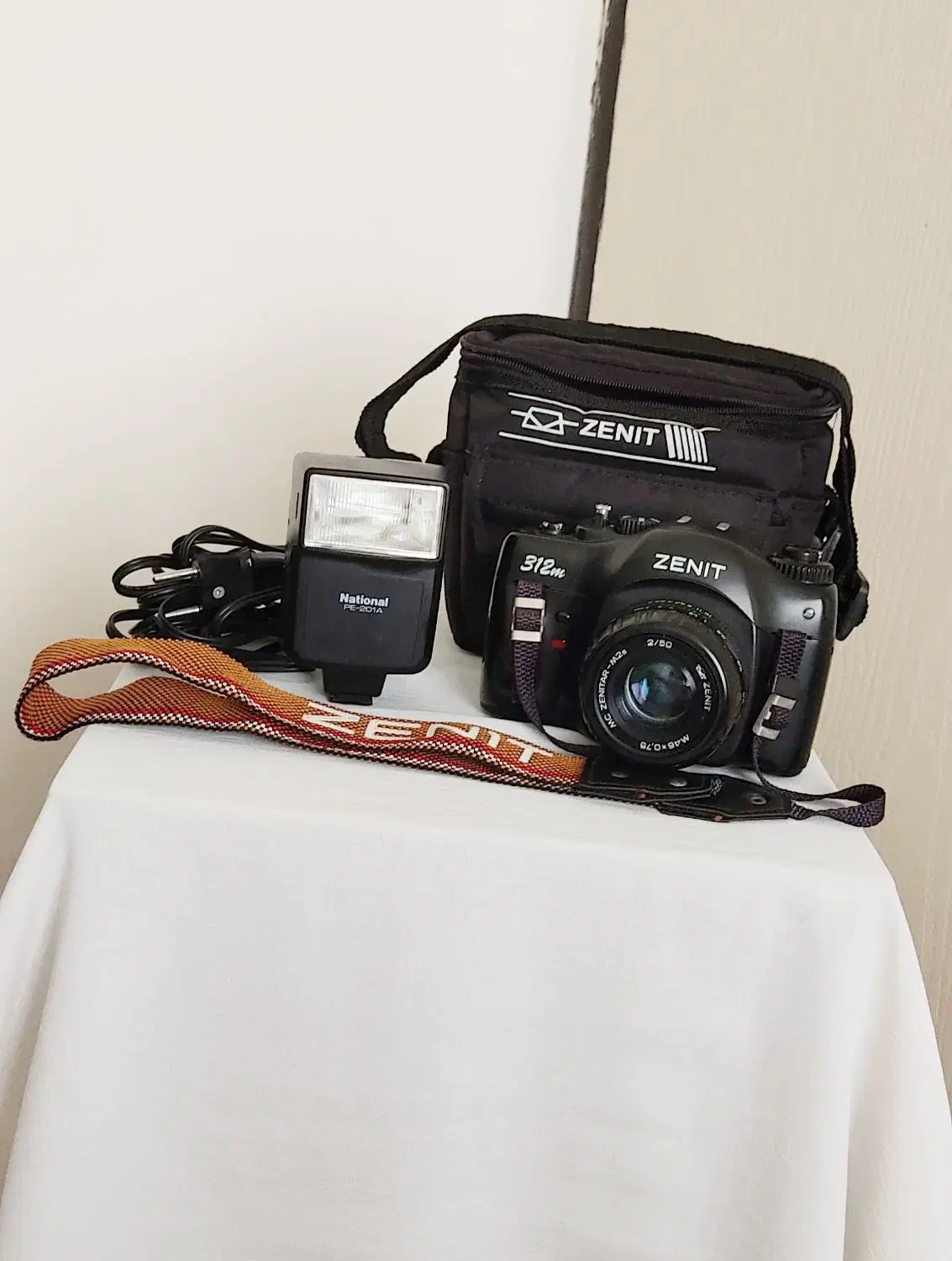 دوربین عکاسی حرفه ای زنیت مدل ۳۱۲ در حد نو|دوربین عکاسی و فیلم‌برداری|کرج, کوی کارمندان جنوبی|دیوار