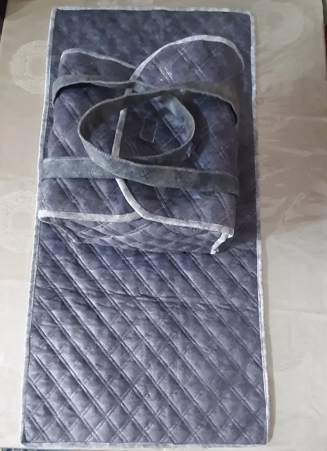 تولید وفروش ملزومات آشپزخانه|سفره، حوله، دستمال آشپزخانه|شیراز, اصلاحنژاد|دیوار