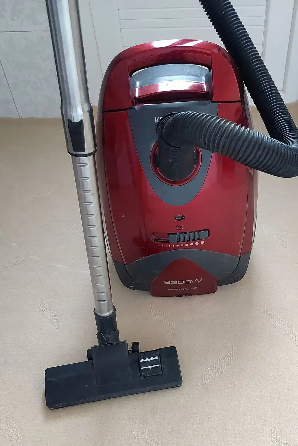 ۲ عدد جارو برقی سالم|جاروبرقی، جارو شارژی، بخارشو|اردبیل, |دیوار