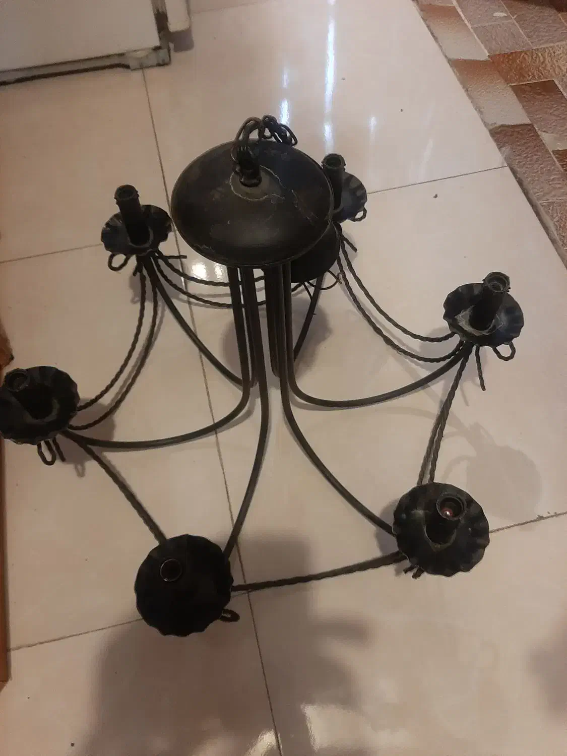 لوستر فرفرژه ۶ شاخه با رنگ کوره ای کارخانه ای|لوستر و چراغ آویز|تهران, درکه|دیوار