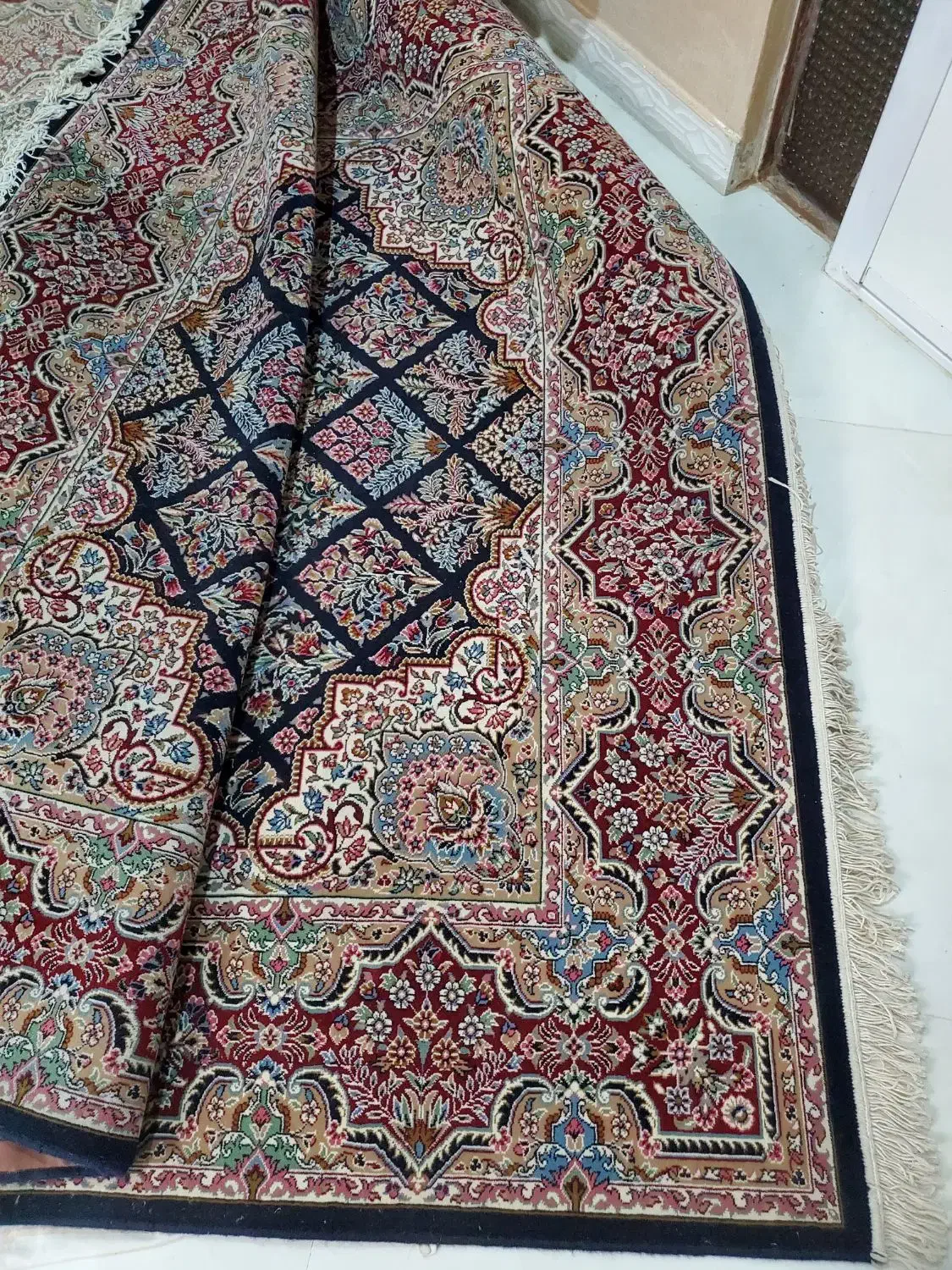 فرش ۴ متری و ۶ متری|فرش|رباطکریم, پرندک|دیوار