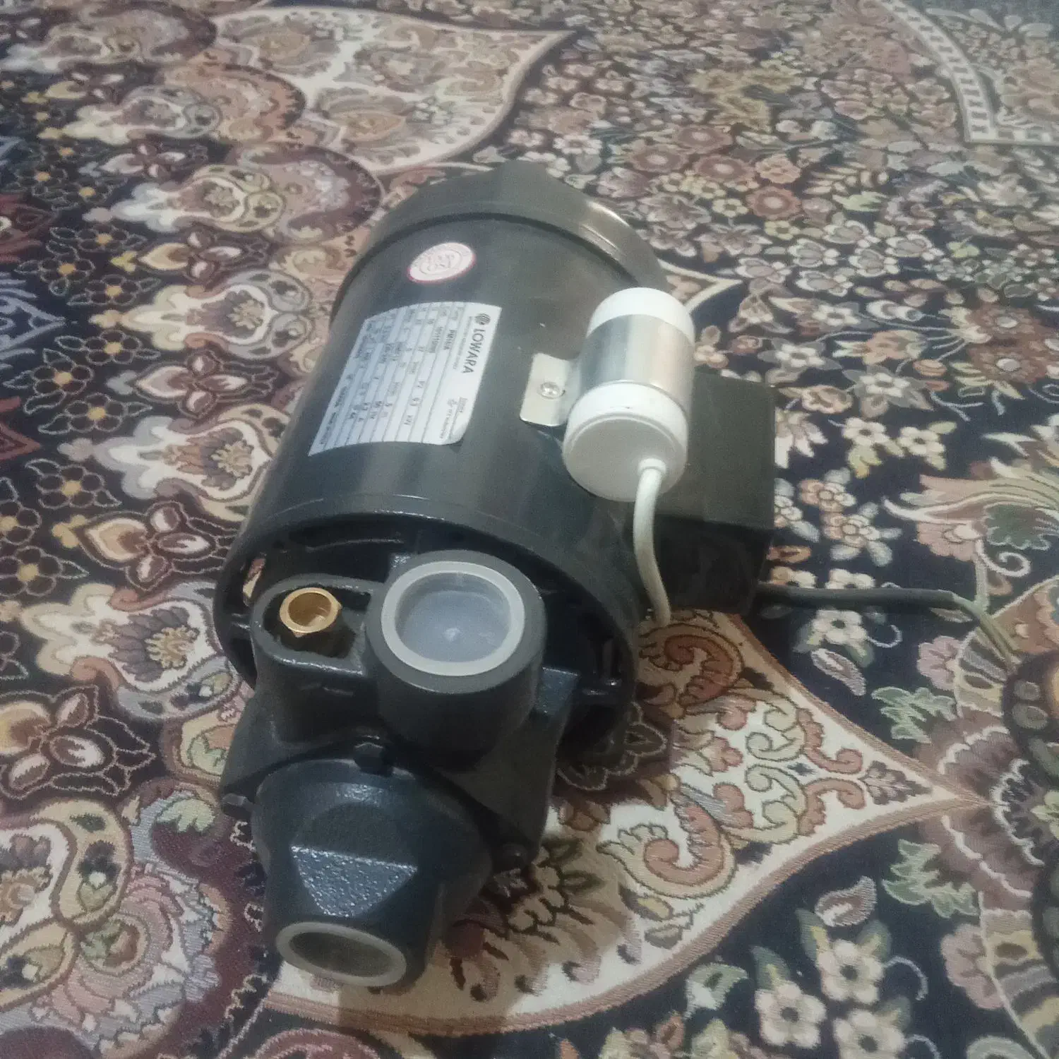 پمپ آب نو. ایتالیایی لو وارا بدونه صدا درجه یک|سایر لوازم برقی|ایرانشهر, |دیوار