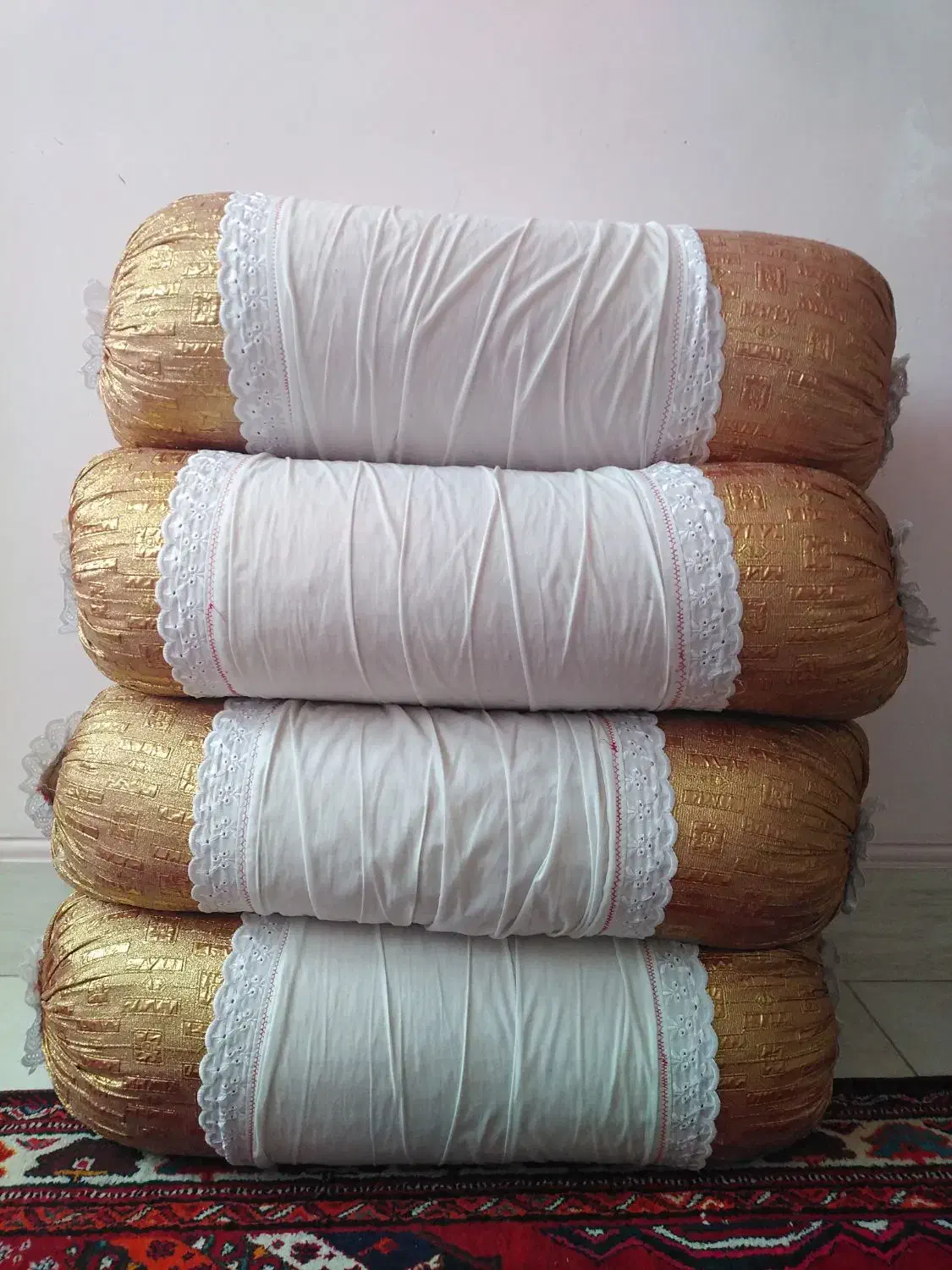 پُشتی تکیه گاه|پشتی|شیراز, منطقه هوایی شهید دوران|دیوار