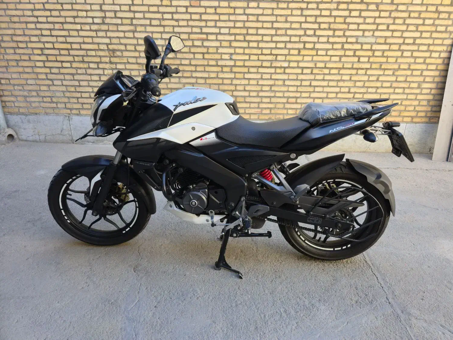 ns 160cc|موتورسیکلت|تهران, امام زاده حسن|دیوار