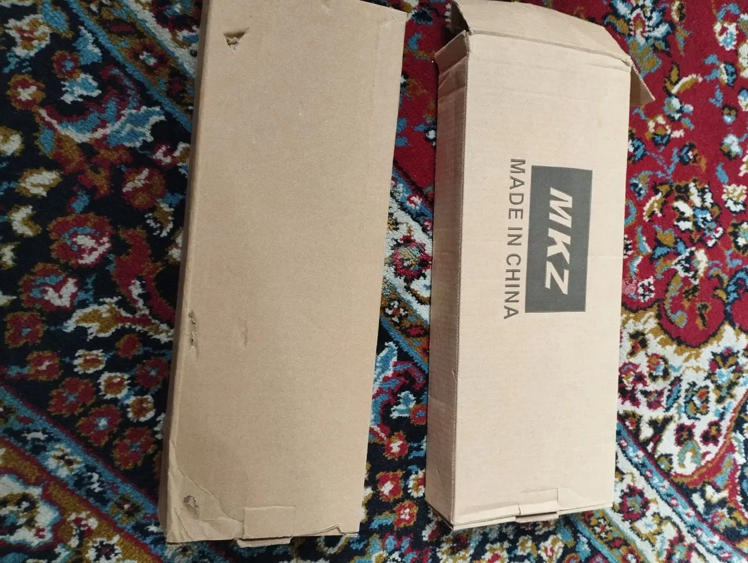 فروش معاوضه آینه موتورسیکلت فابریکی گرد مشکی|قطعات یدکی و لوازم جانبی|شیراز, شهرک ترکان|دیوار