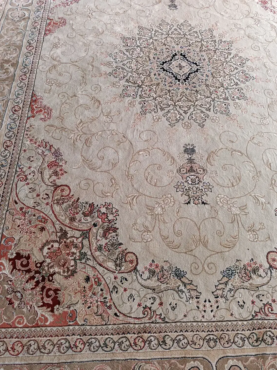 فرش 9متری در حد نو|فرش|سبزوار, امیر کبیر|دیوار