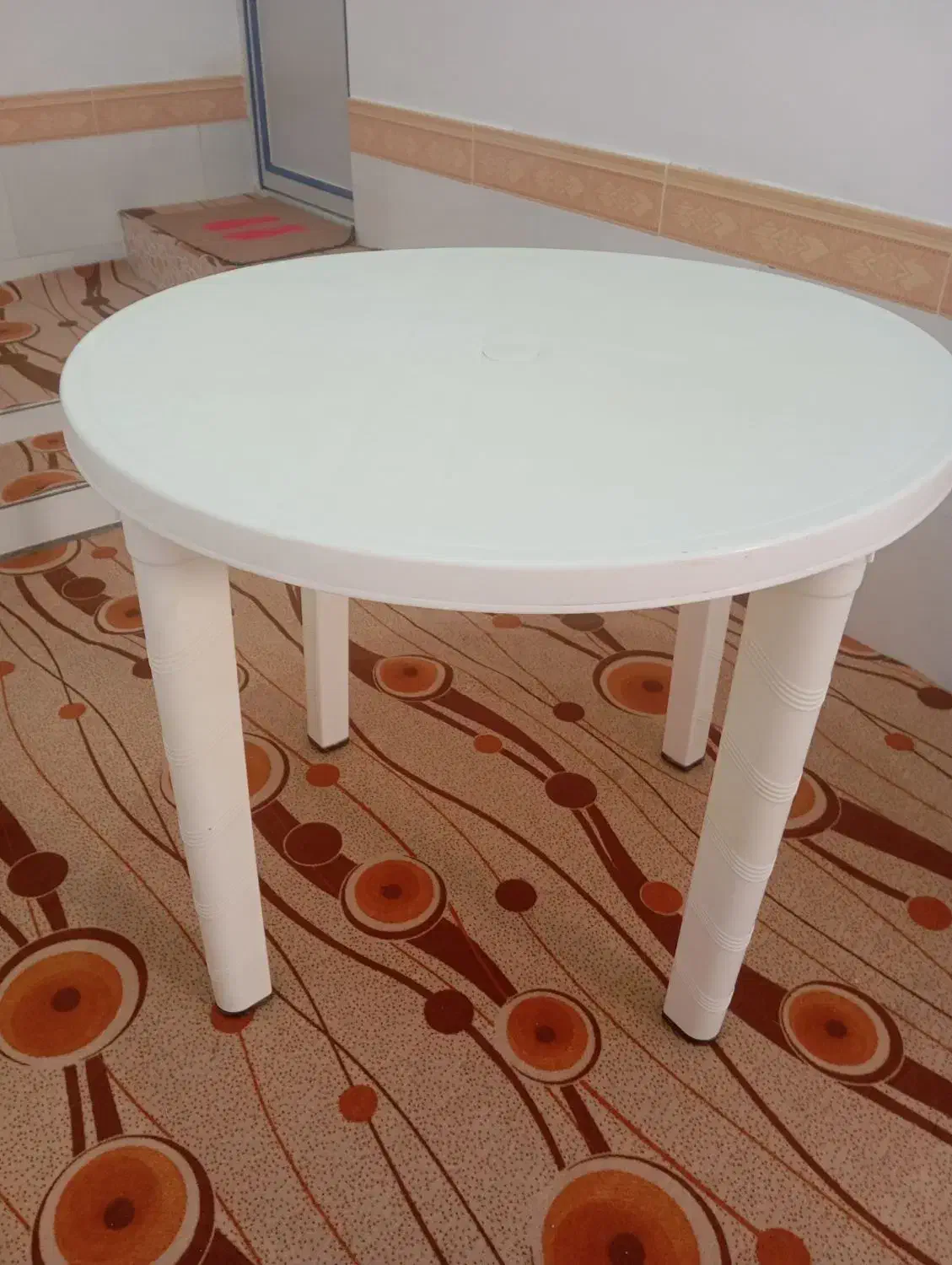 فروش میز پلاستیکی|میز و صندلی غذاخوری|فسا, |دیوار