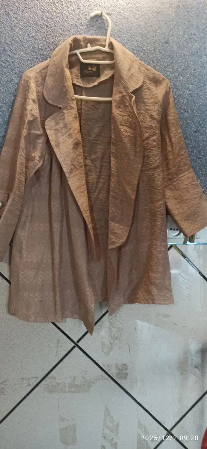 دوعدد مانتو و شومیز سایز 38|لباس|گنبد کاووس, |دیوار