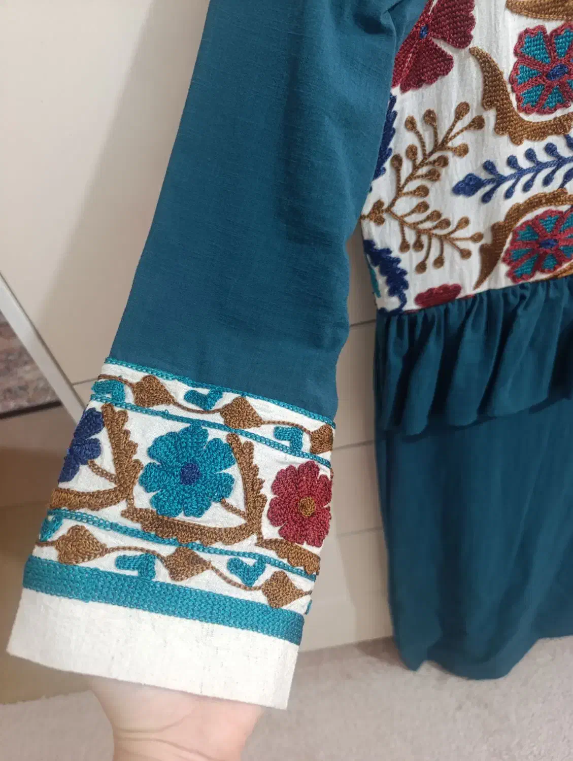 لباس شب یلدا|لباس|قم, میرزائیه|دیوار