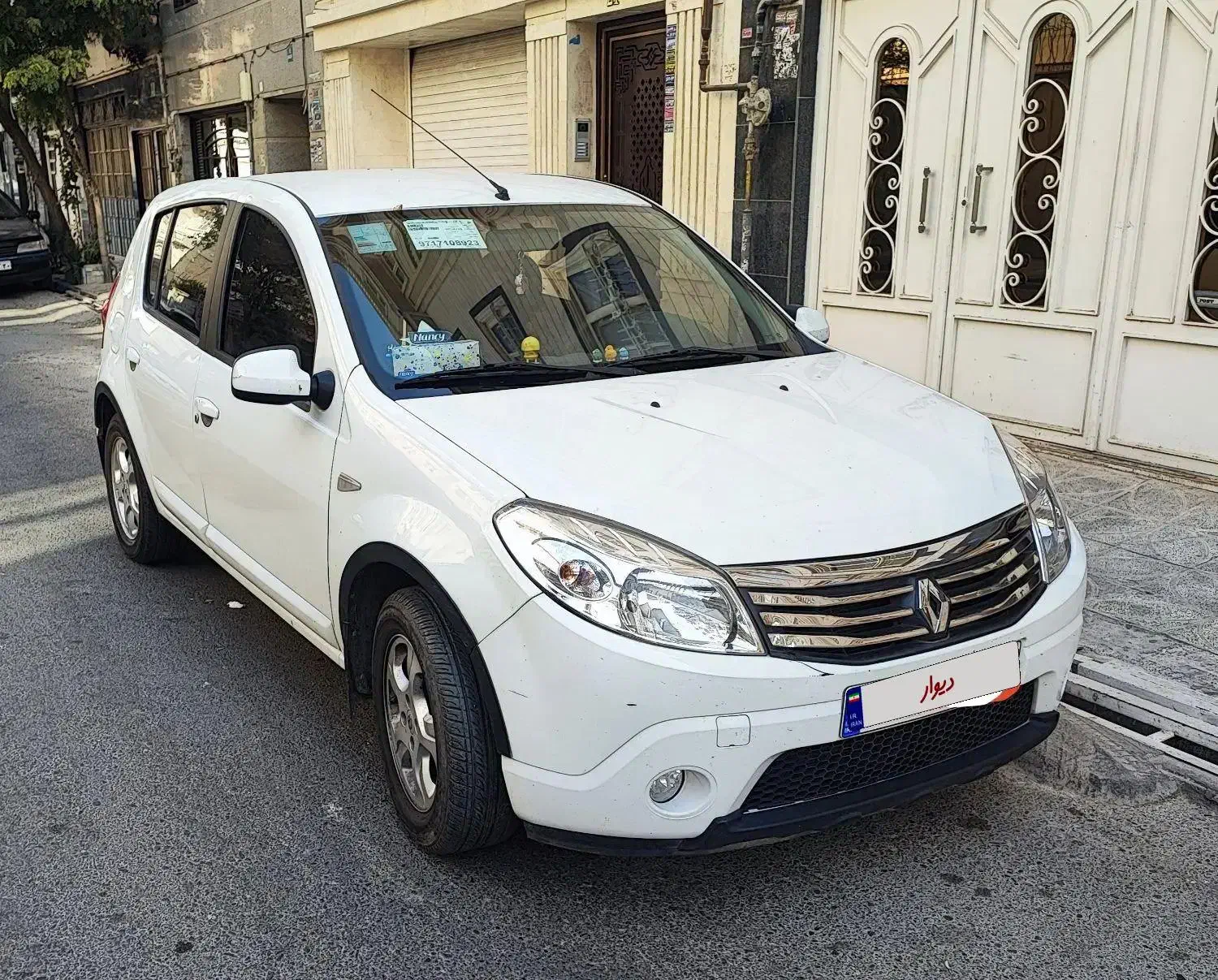 ساندرو اتومات 97|خودرو سواری و وانت|تهران, شهرک دانشگاه|دیوار