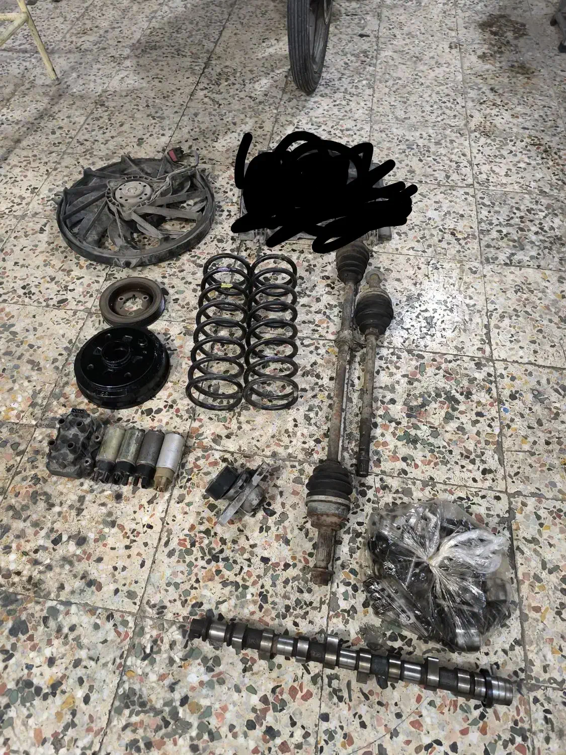 ضبط اگزوز فن گلگیر کاسه چرخ چراغ کویل میل سوپاپ|قطعات یدکی و لوازم جانبی|اهواز, کوی رمضان|دیوار