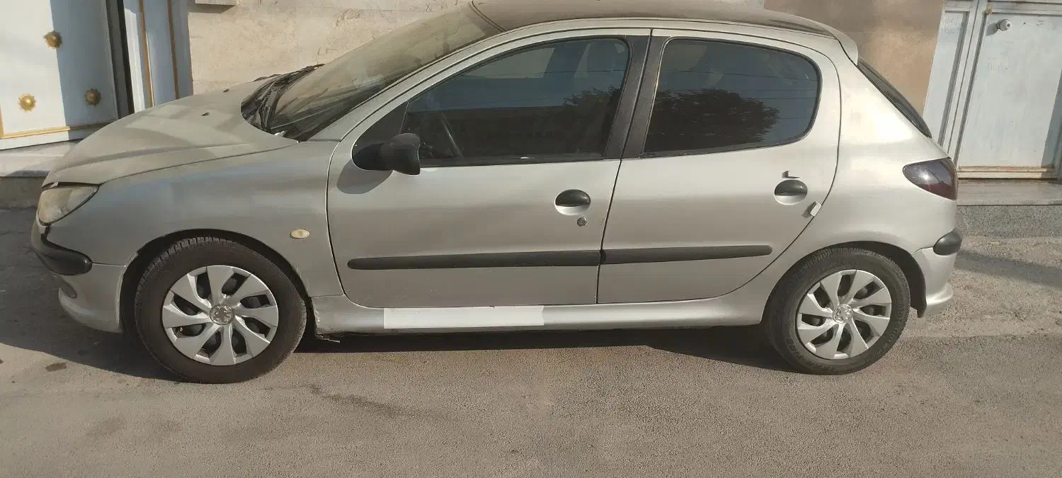 206مدل 83|خودرو سواری و وانت|شیراز, شریف‌آباد|دیوار