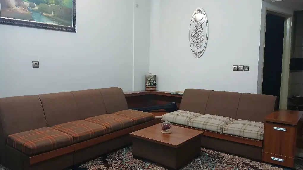 یک دست مبل ال|مبلمان خانگی و میز عسلی|بروجرد, |دیوار